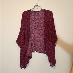 Red Paisley Patterned Kimono/Cardigan
